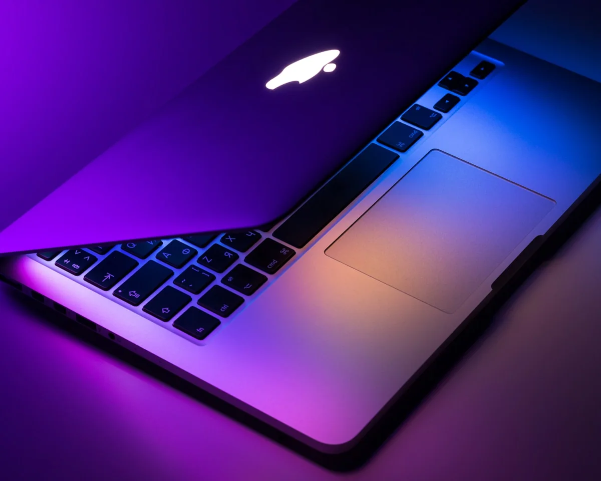 شاحن سريع USB-C بقوة 20W